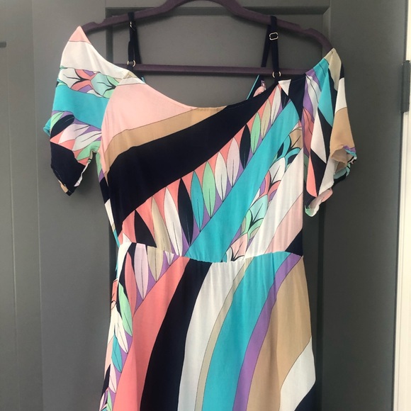 Trina Turk beach cover-up - Picture 3 of 5